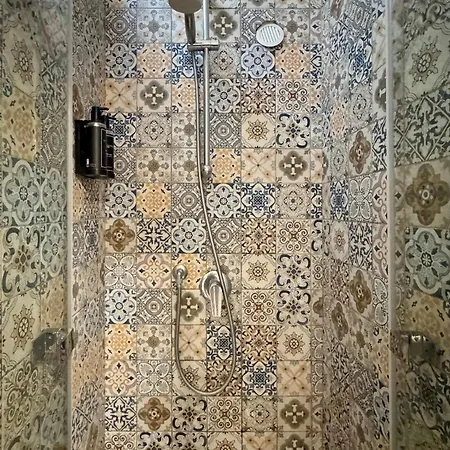 Landlord 31- Old Town Bari