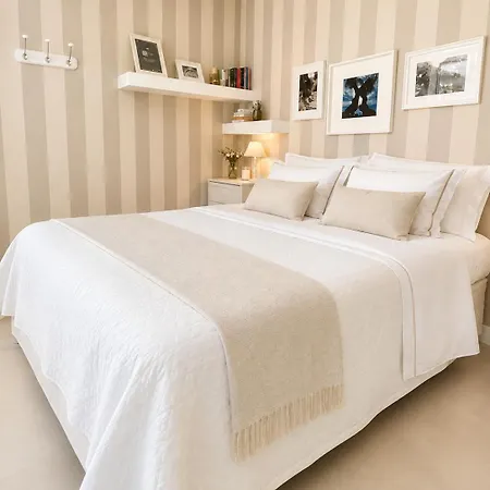 Landlord 31- Old Town 3*
